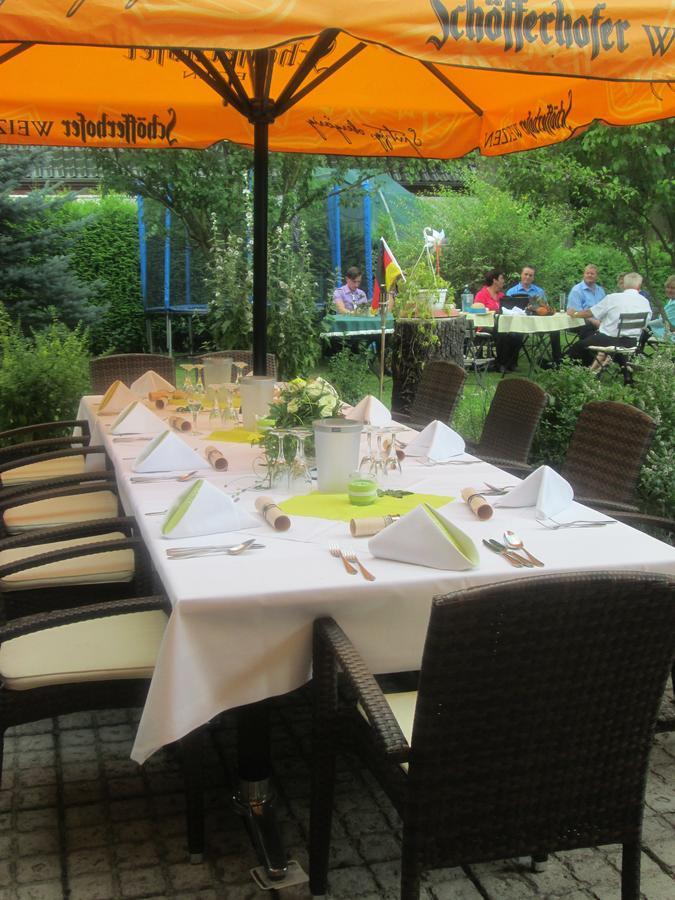 Schlossparkhotel Sallgast ภายนอก รูปภาพ